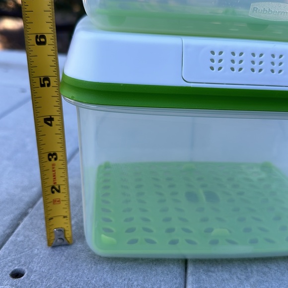 Set 2 Rubbermaid Fresh Works Produce Savers Vegetables Storage Bins Refrigerator - Picture 4 of 15